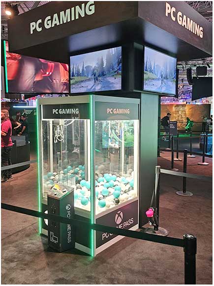 PC Gaming Xbox Game Pass Branded Deluxe Claw Machine